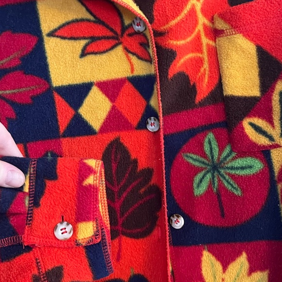 Leaf Pattern Fleece Button Down - Picture 3 of 6